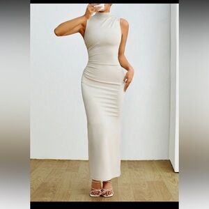 Beige fitted maxi dress (XXS PETITE)